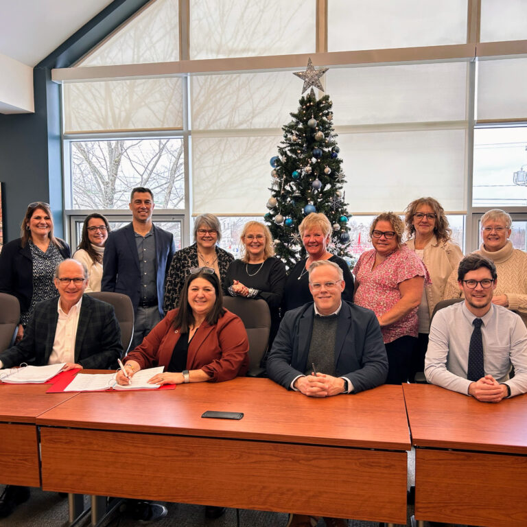 Nursing homes sign collective agreement for 2024-2027